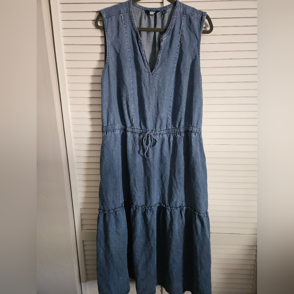 Lands' End Sleeveless Chambray Midi Dress in Denim Blue
